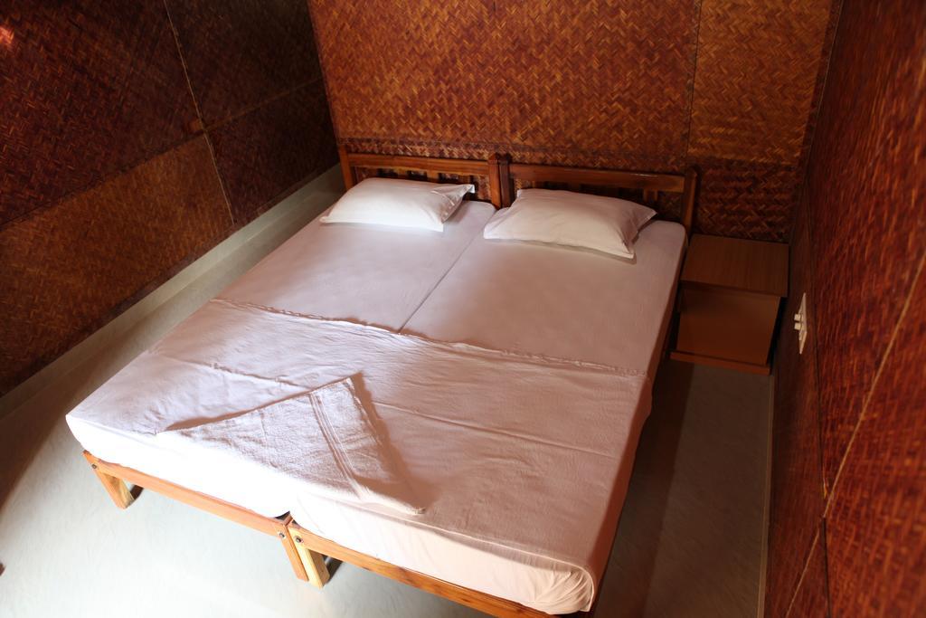 Savithri Inn Bamboo Cottages & Resorts Varkala Δωμάτιο φωτογραφία