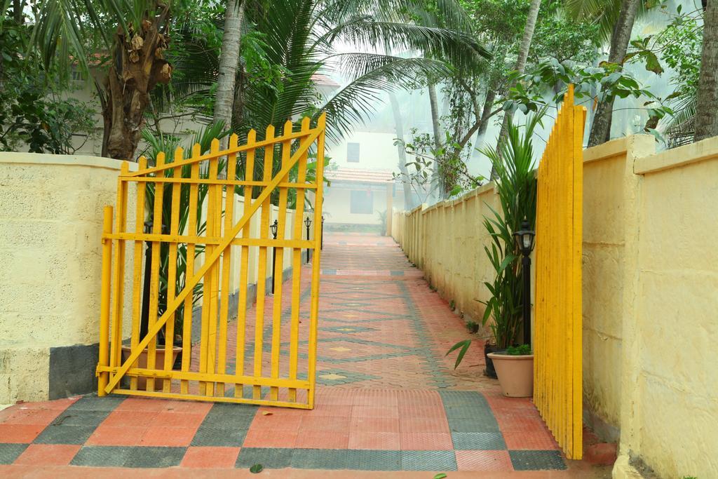 Savithri Inn Bamboo Cottages & Resorts Varkala Εξωτερικό φωτογραφία
